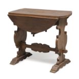 SMALL WALNUT DROP-LEAF TABLE 19th CENTURY