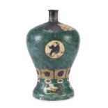 A JAPANESE POLYCHROME ENAMELED CERAMIC VASE 20TH CENTURY.