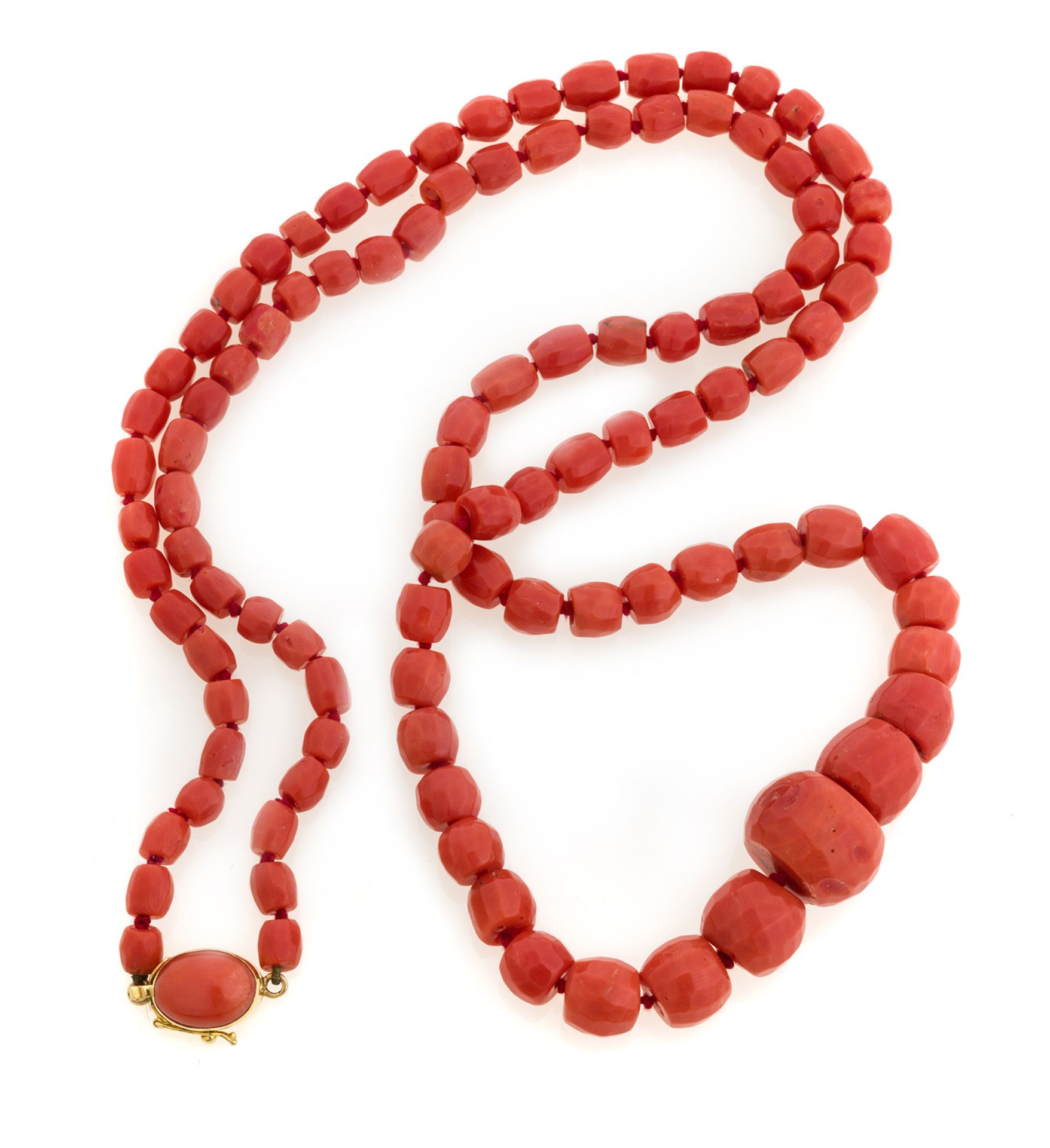 BEAUTIFUL CORAL NECKLACE