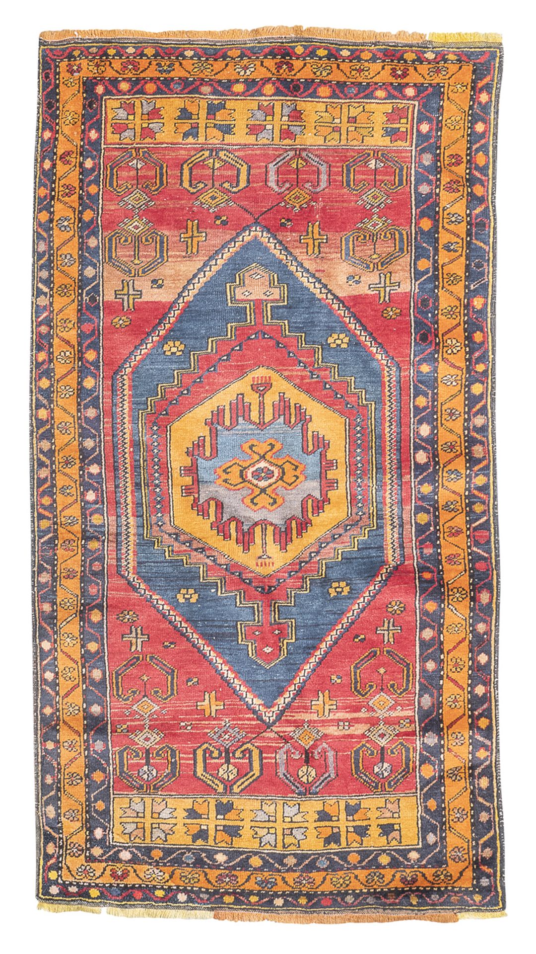 ANATOLIC YAYALI CARPET EARLY 20TH CENTURY