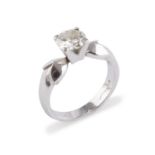 WHITE GOLD SOLITAIRE RING