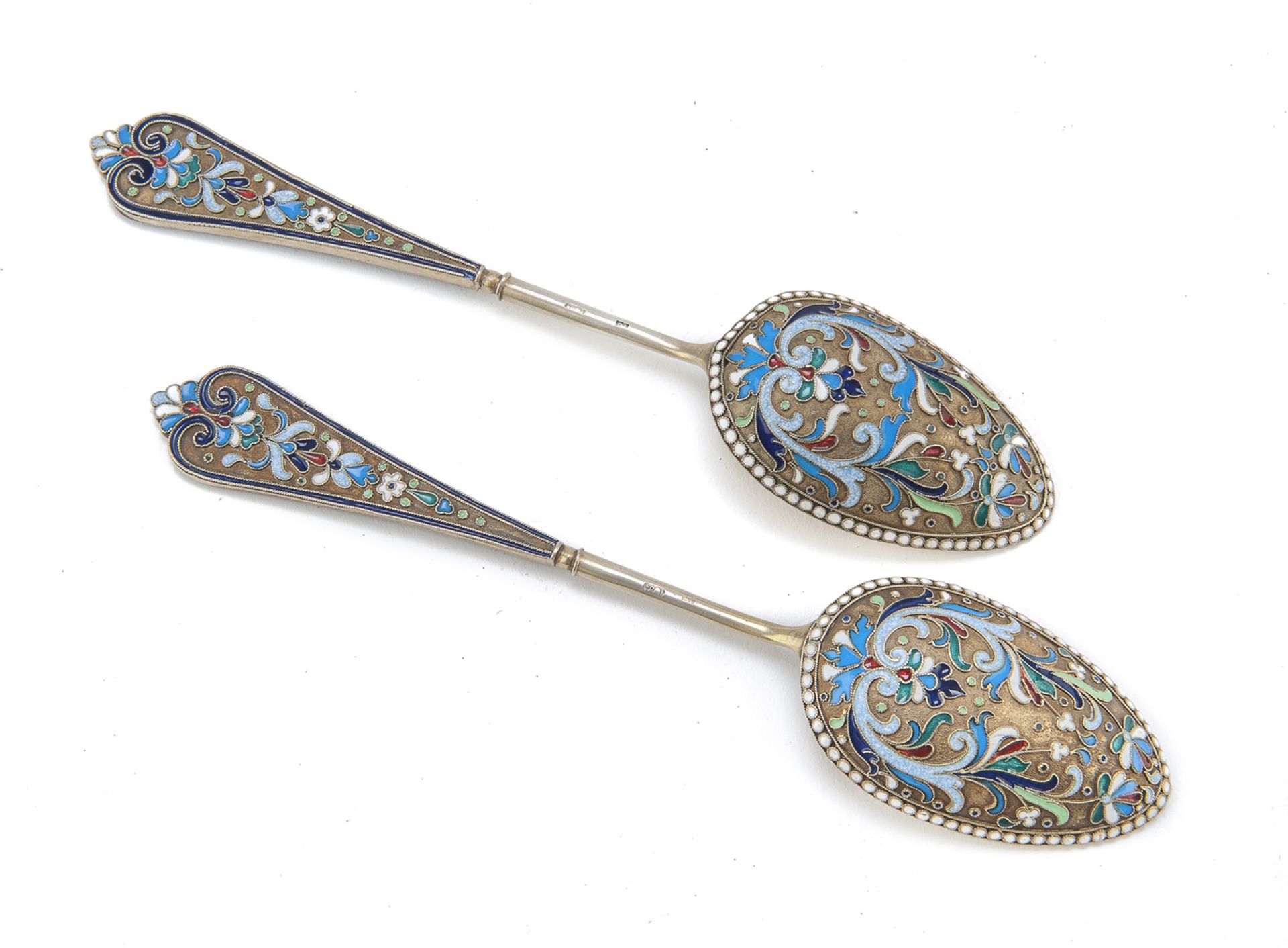 PAIR OF ENAMELED SILVER SPOONS MOSCOW 1908/1926
