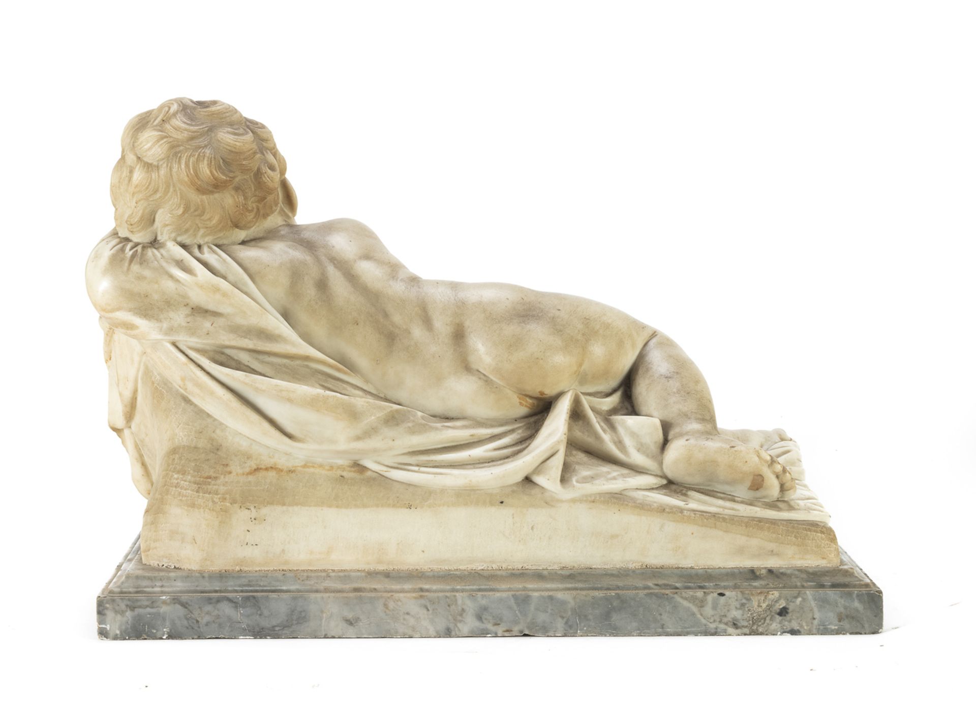 WHITE MARBLE SCULPTURE in the manner of FRANÇOIS DUQUESNOY - Bild 3 aus 3