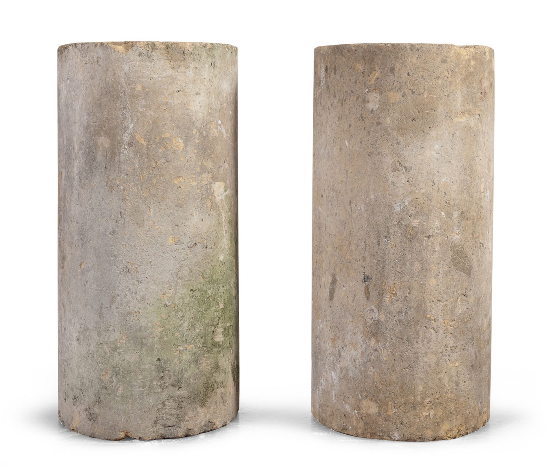 PAIR OF COLUMNS IN TUFF STONE NAPLES LATE 18th CENTURY