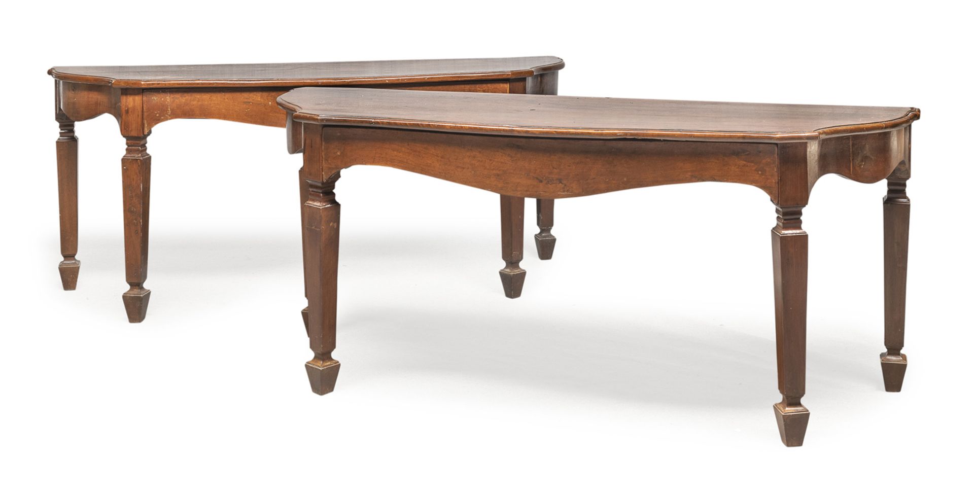 WALNUT TABLE DIVISIBLE IN TWO CONSOLES CENTRAL ITALY LATE 18th CENTURY