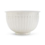 A CHINESE CELADON BOWL 19TH CENTURY.