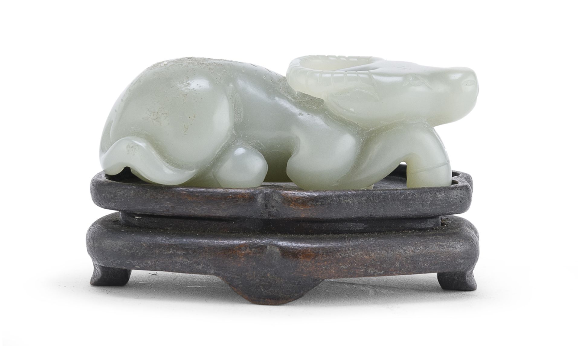 A CHINESE JADE WATER BUFFALO SCULPTURE EARLY 20TH CENTURY.