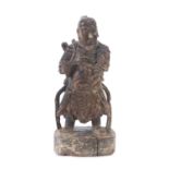 A CHINESE WOOD SCULPTURE OF GUANDI. FIRST HALF 20TH CENTURY.