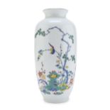 A JAPANESE POLYCHROME ENAMELED PORCELAIN VASE 20TH CENTURY.