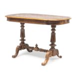 CENTER TABLE IN WALNUT 19TH CENTURY