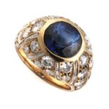 MAGNIFICENT GOLD RING WITH CENTRAL SAPPHIRE