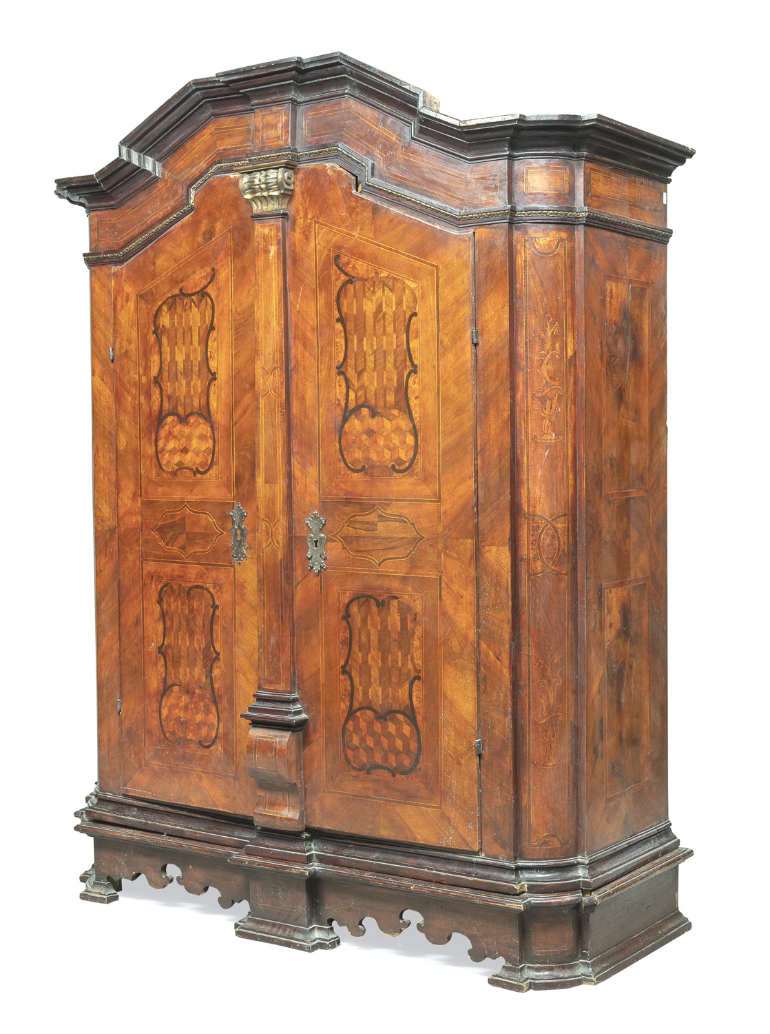 RARE WALNUT BRIAR CABINET GERMANY 18th CENTURY