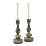 PAIR OF LACQUERED CANDLESTICKS THE MARCHES 18TH CENTURY