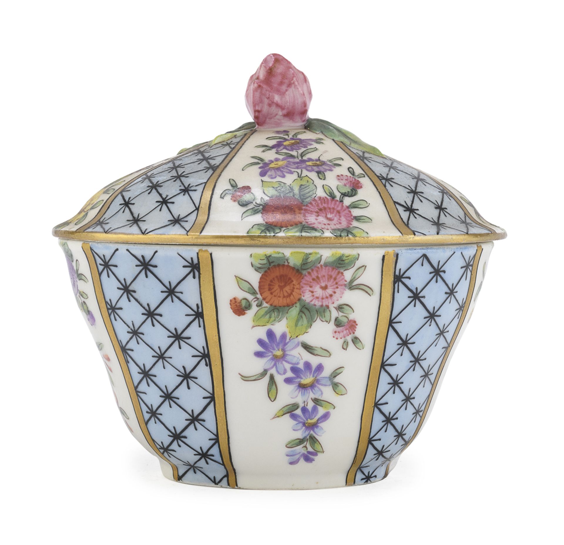 PORCELAIN BOX SEVRES 20th CENTURY