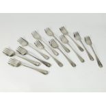 PASTRY FORKS.