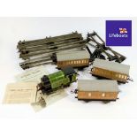 HORNBY 'O' GAUGE SET.