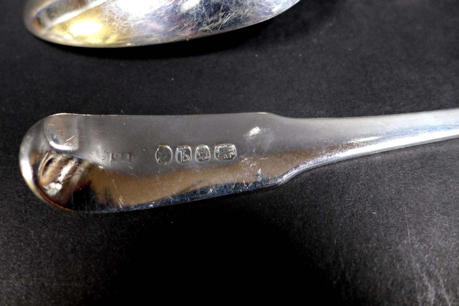 A pair of George III silver table spoons, fiddle and thread pattern, George Smith (III) & William - Image 3 of 4