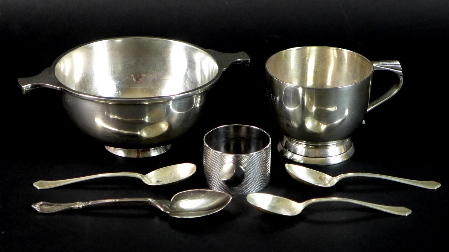 A group of silver table items, comprising a George V quaich, engraved 'G.E.P. 1934', Walker and