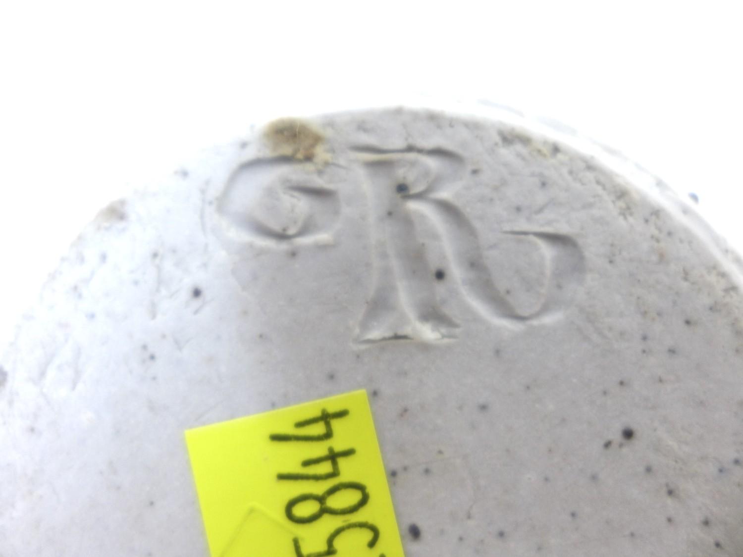 A group of four Studio Pottery items, comprising a Wolfscastle Pottery, Pembrokeshire shallow bowl - Image 5 of 8