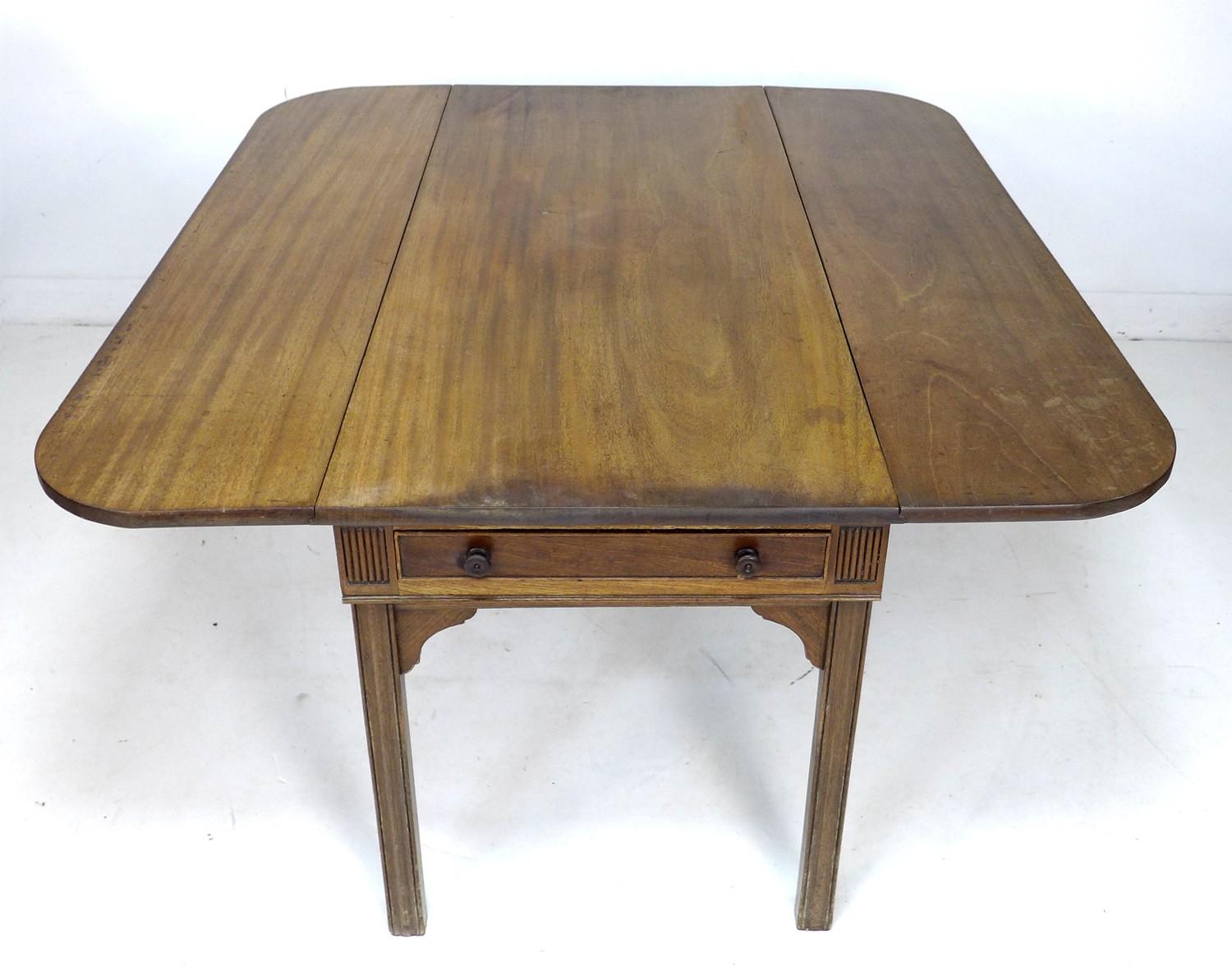 A George III mahogany drop leaf table, of long narrow form with single drawer, raised on - Image 4 of 7