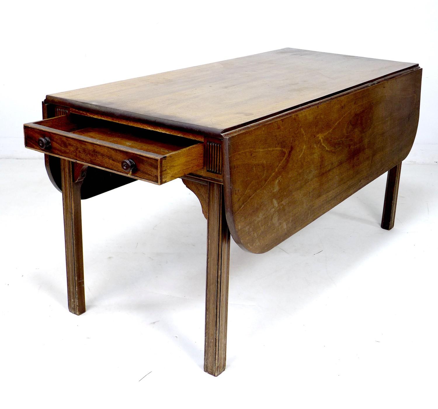 A George III mahogany drop leaf table, of long narrow form with single drawer, raised on - Image 7 of 7