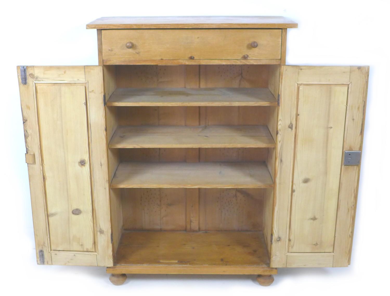 A 19th century Continental pine linen cupboard, possibly French, with single drawer over double - Image 3 of 9