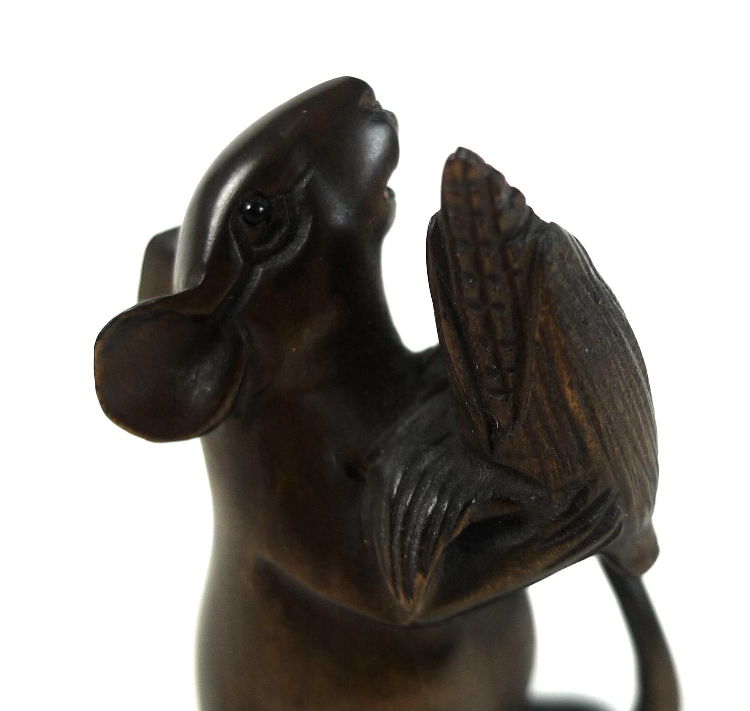 Two Japanese boxwood netsuke, Meiji period, one modelled as two mice eating a pumpkin, with one - Image 6 of 9