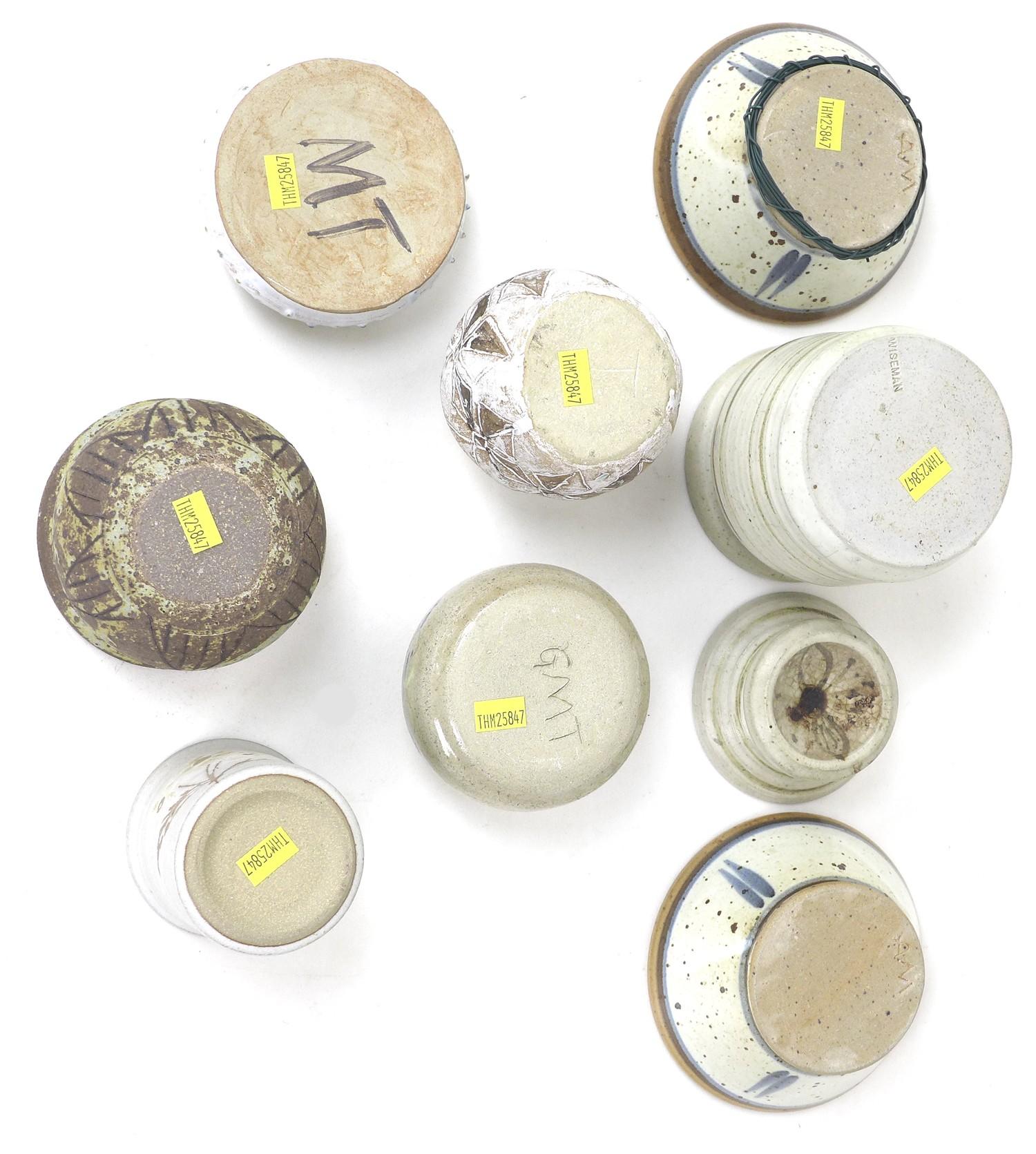 A group of Studio Pottery ceramics, comprising a jar and cover, with decorated lid, impressed mark - Image 2 of 2