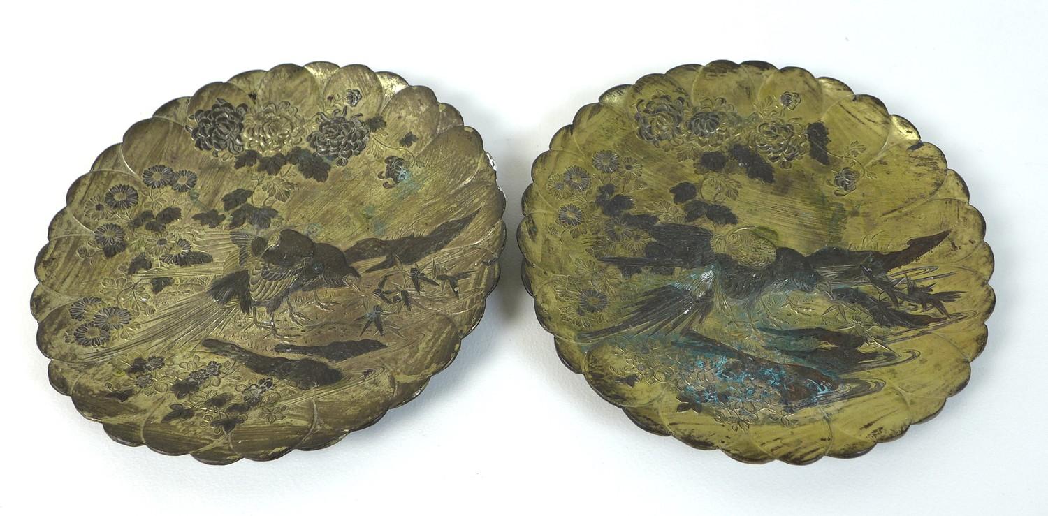 A pair of Shakudo style Japanese small decorative dishes, early to mid 20th century, of lotus flower - Image 3 of 7