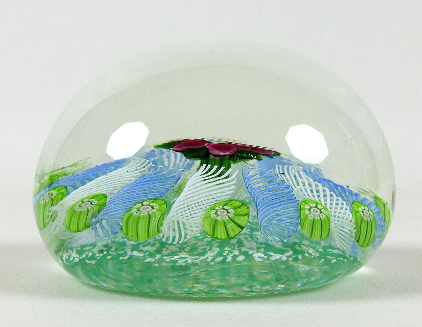 A Paul Ysart style paperweight, the mottled green ground decorated with a central pink flower with - Image 3 of 5