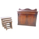 A Victorian mahogany chiffonier, 107 by 39 by 96cm high together with a modern nest of three oak