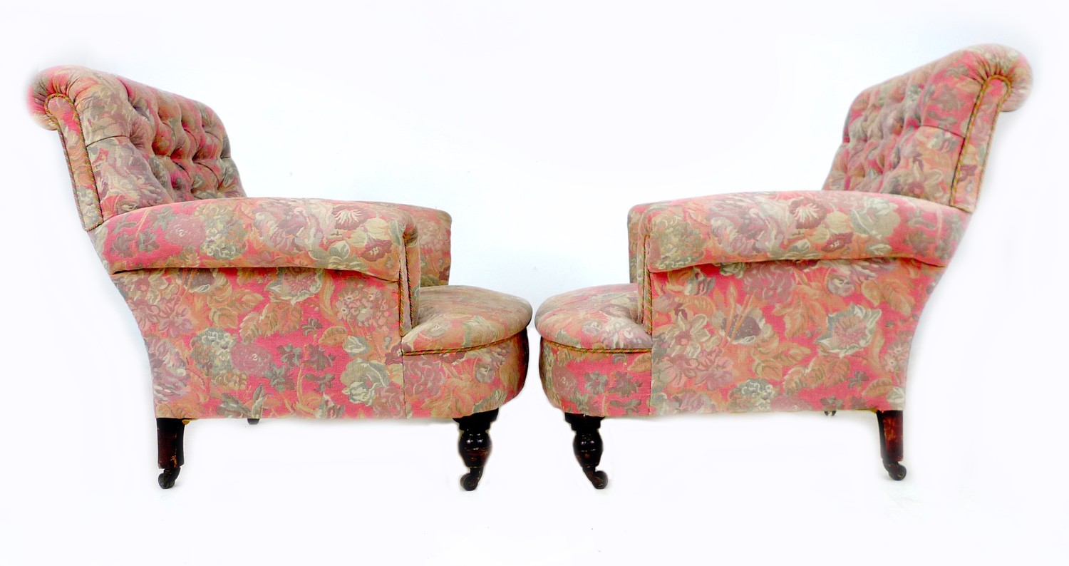 A pair of Victorian easy armchairs, in the style of Howard & Sons, upholstered in pink and grey - Image 2 of 4