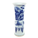 A Chinese porcelain 'Gu' shaped vase, early Kangxi / Transitional period - Image 2 of 34