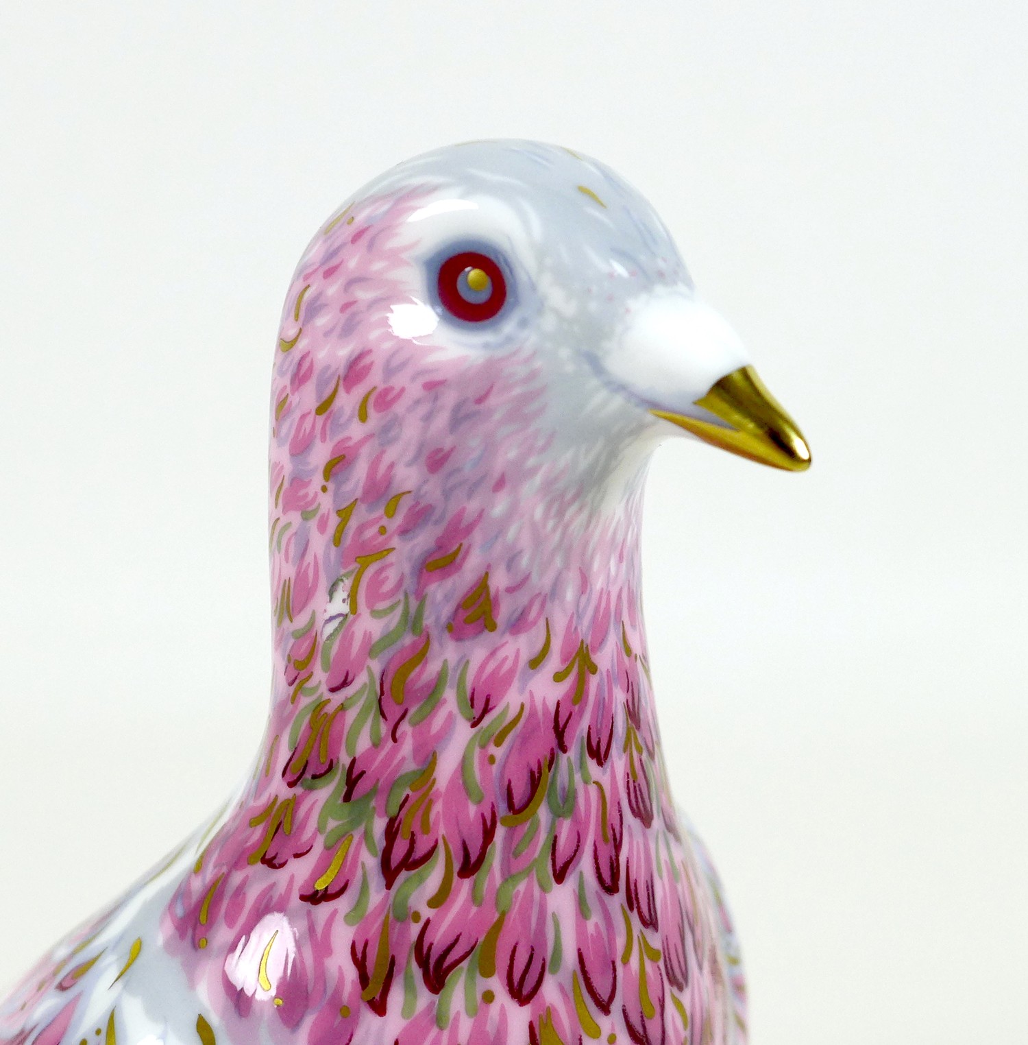 A Royal Crown Derby commemorative paperweight, modelled as 'War Pigeon', In recognition of all World - Image 7 of 10