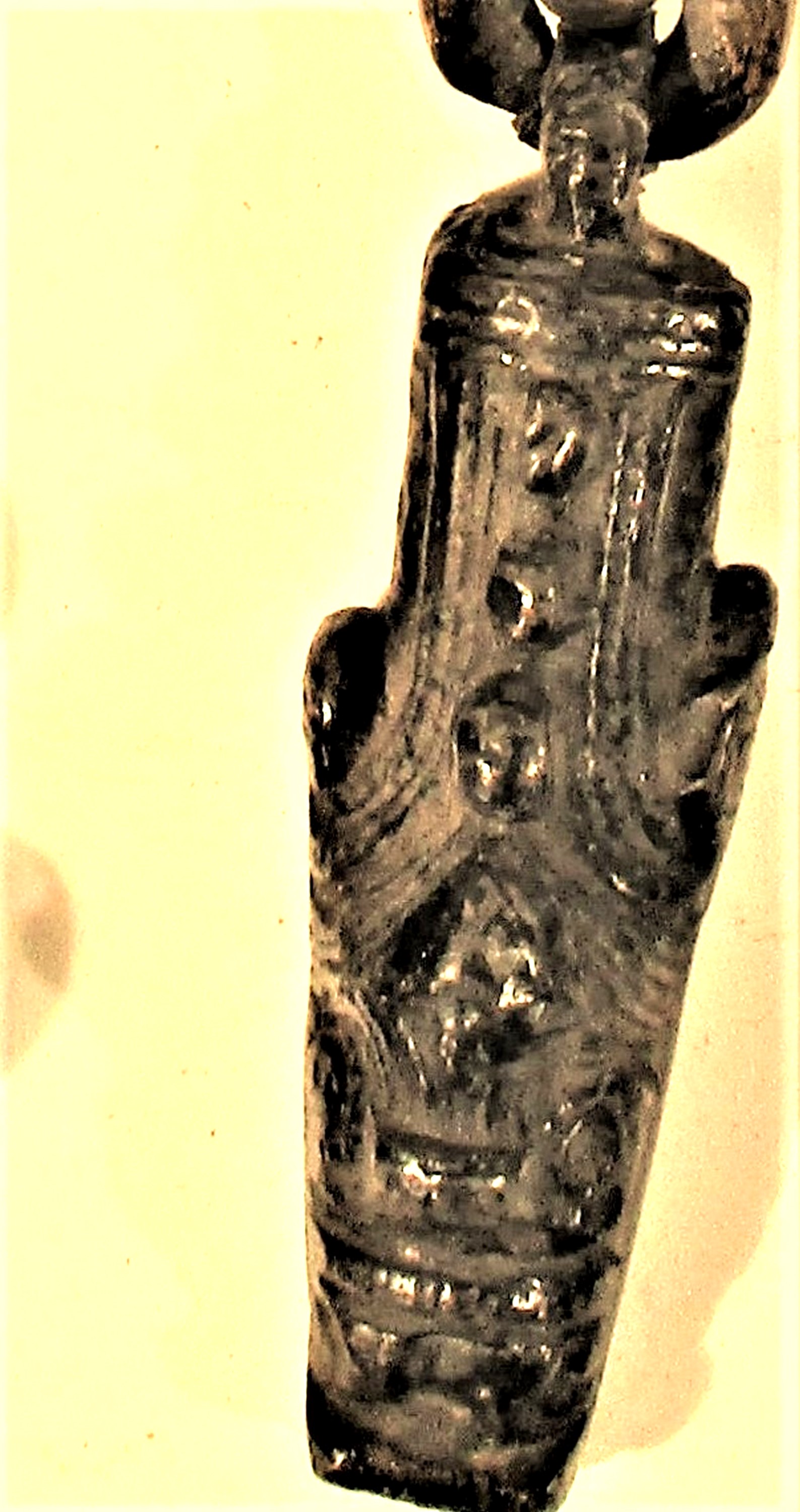 Batak chain with singa head used as handle for leather bag, datu. Torba Batak 24cm. Mid 20th c. - Image 3 of 3
