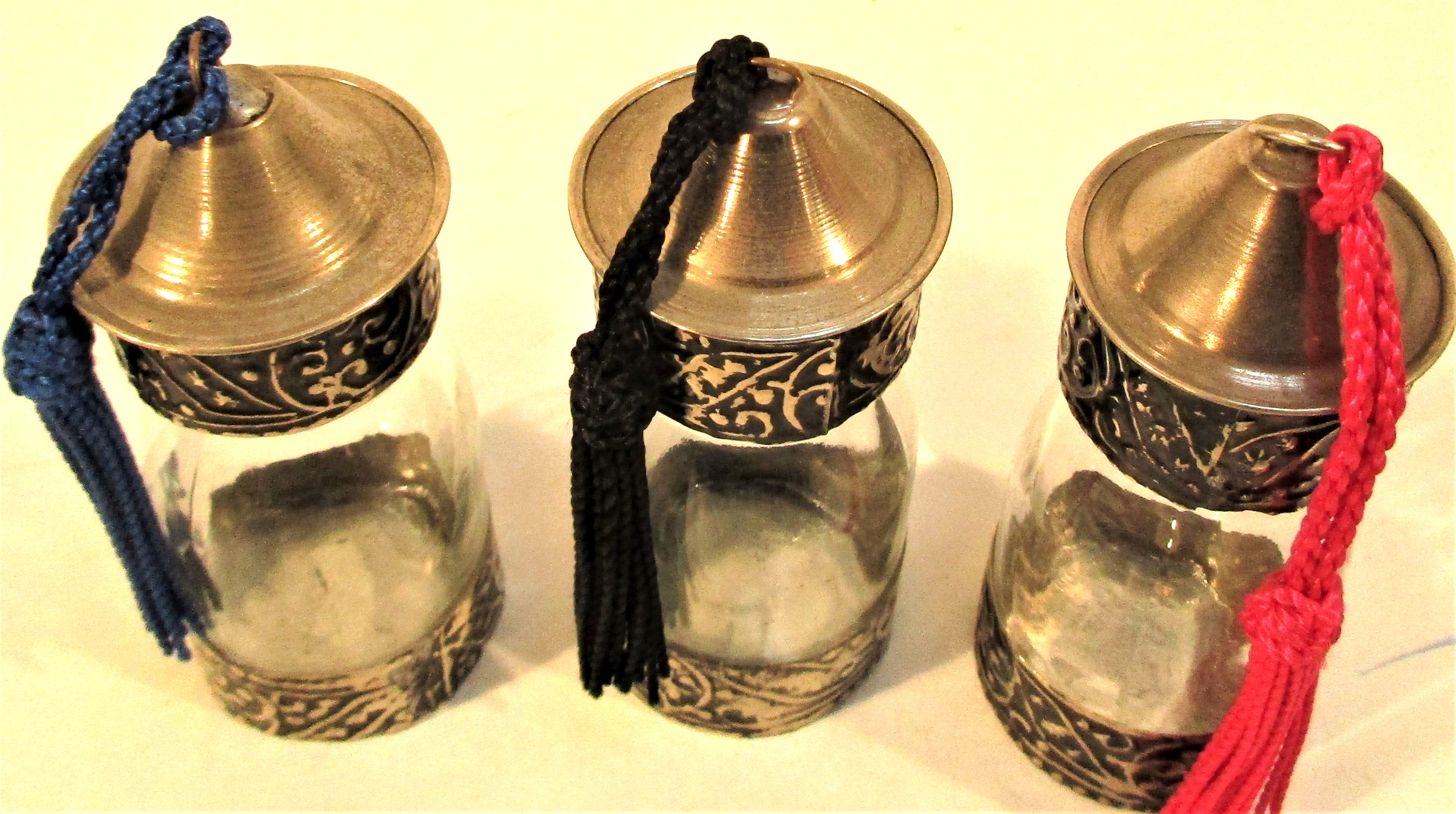 Set of 3 traditional glass perfume bottles from Morocco. Each 8 x 3cm. New - Image 2 of 2