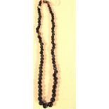 Necklace of graded lapis lazuli beads. 25cm