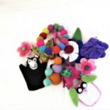 10x assorted felt items. Hair ties, brooches, bracelets, key rings.