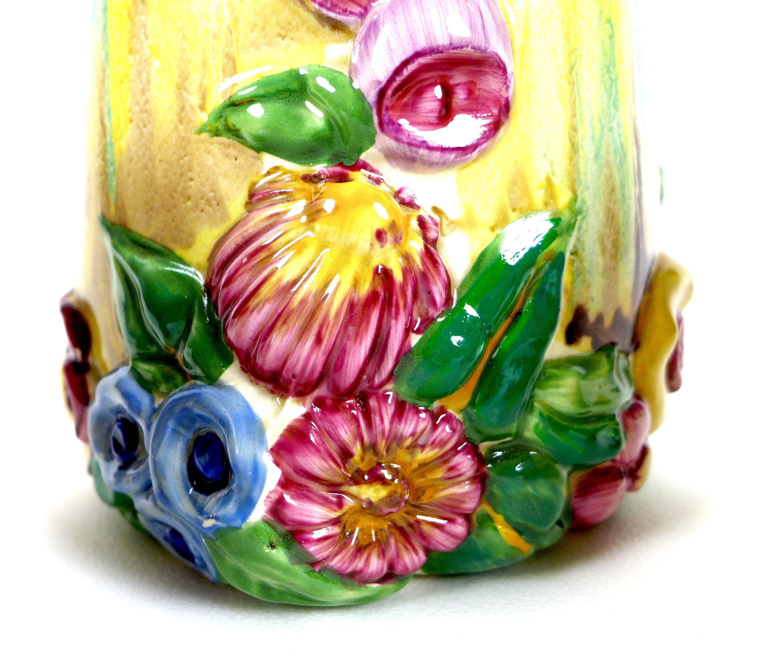 A pair of Clarice Cliff vases in the My Garden pattern, of squat flared form, with moulded flowers - Image 5 of 9