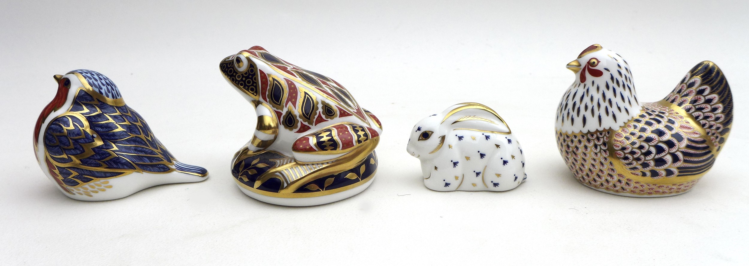 A group of four Royal Crown Derby paperweights, comprising a rabbit, with gold stopper, a frog, a - Image 8 of 9