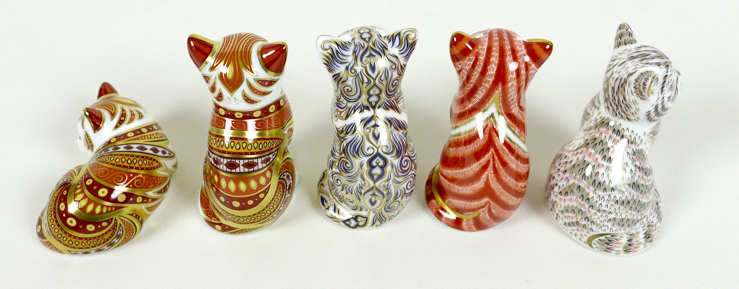 A group of five Royal Crown Derby paperweights, all modelled as cats, comprising 'Thomas', limited - Image 3 of 5