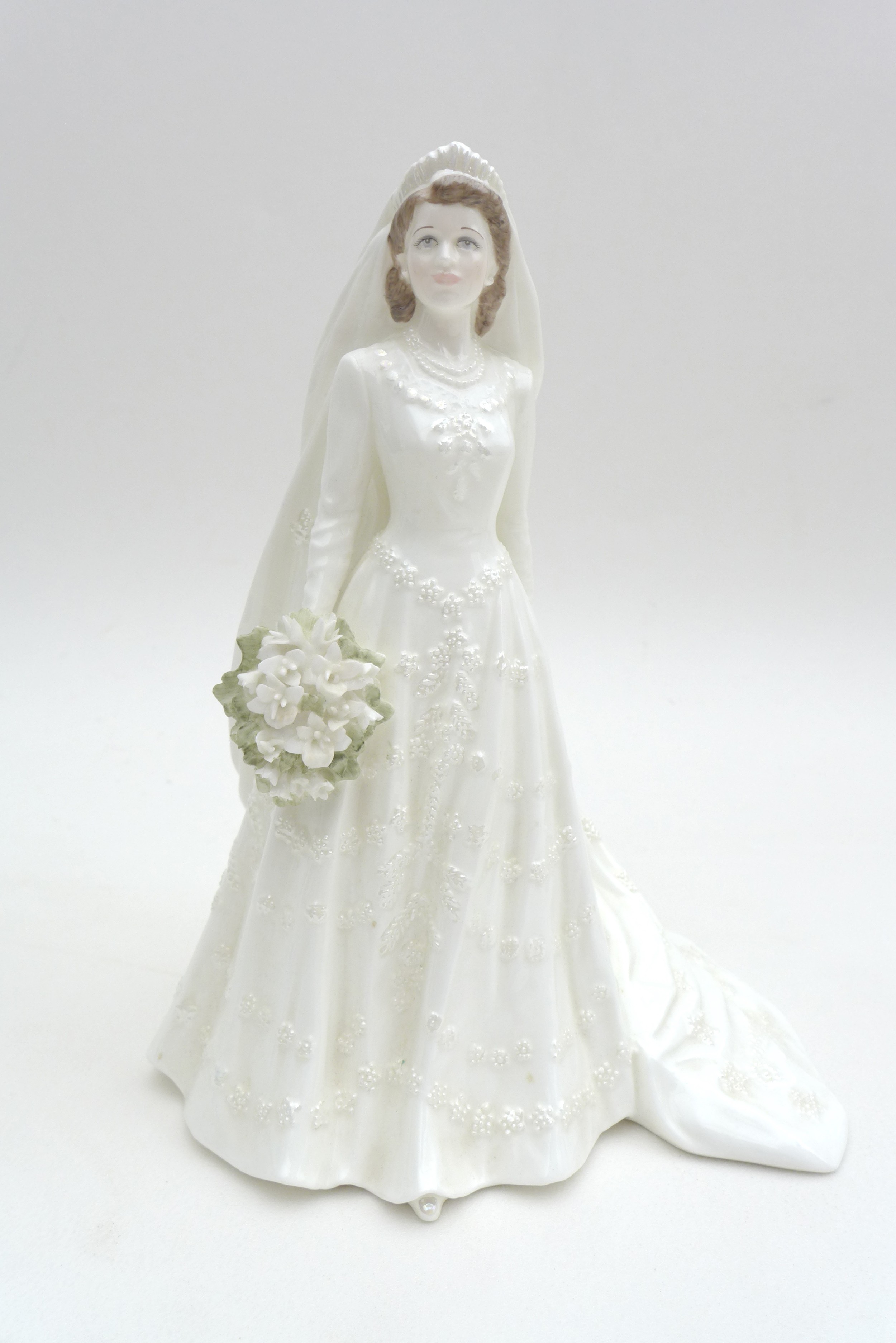 Six Coalport and Lladro figurines, comprising five Coalport figurines, including two limited edition - Image 4 of 20