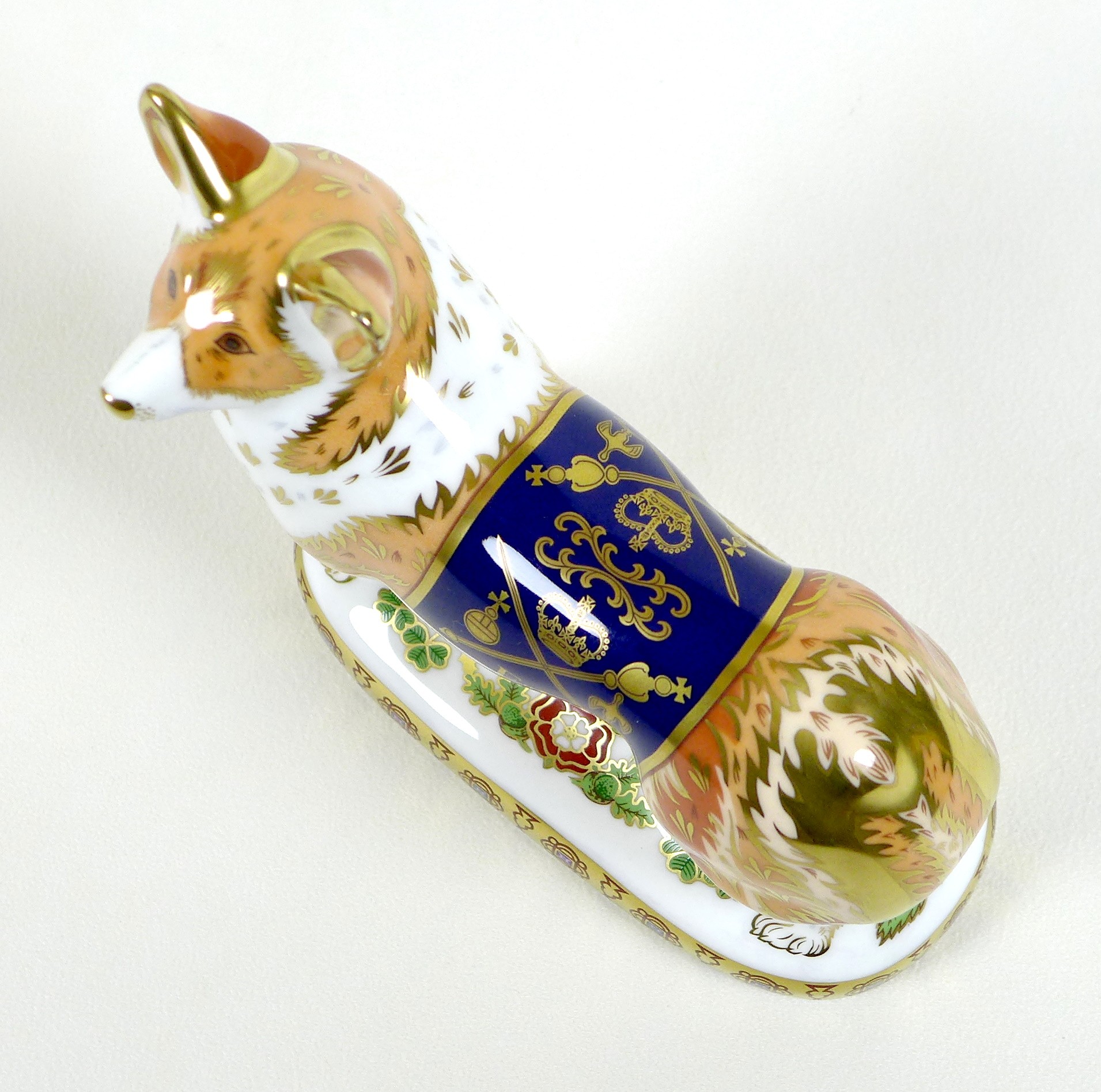 A Royal Crown Derby paperweight, modelled as 'Diamond Jubilee Celebration Corgi', To celebrate the - Image 6 of 8