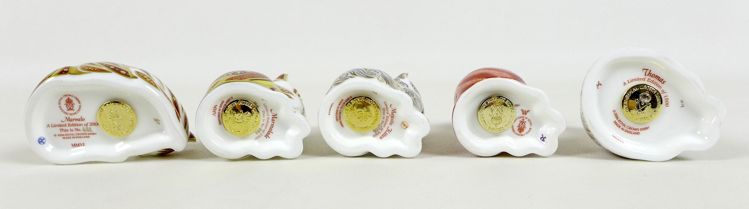 A group of five Royal Crown Derby paperweights, all modelled as cats, comprising 'Thomas', limited - Image 4 of 5