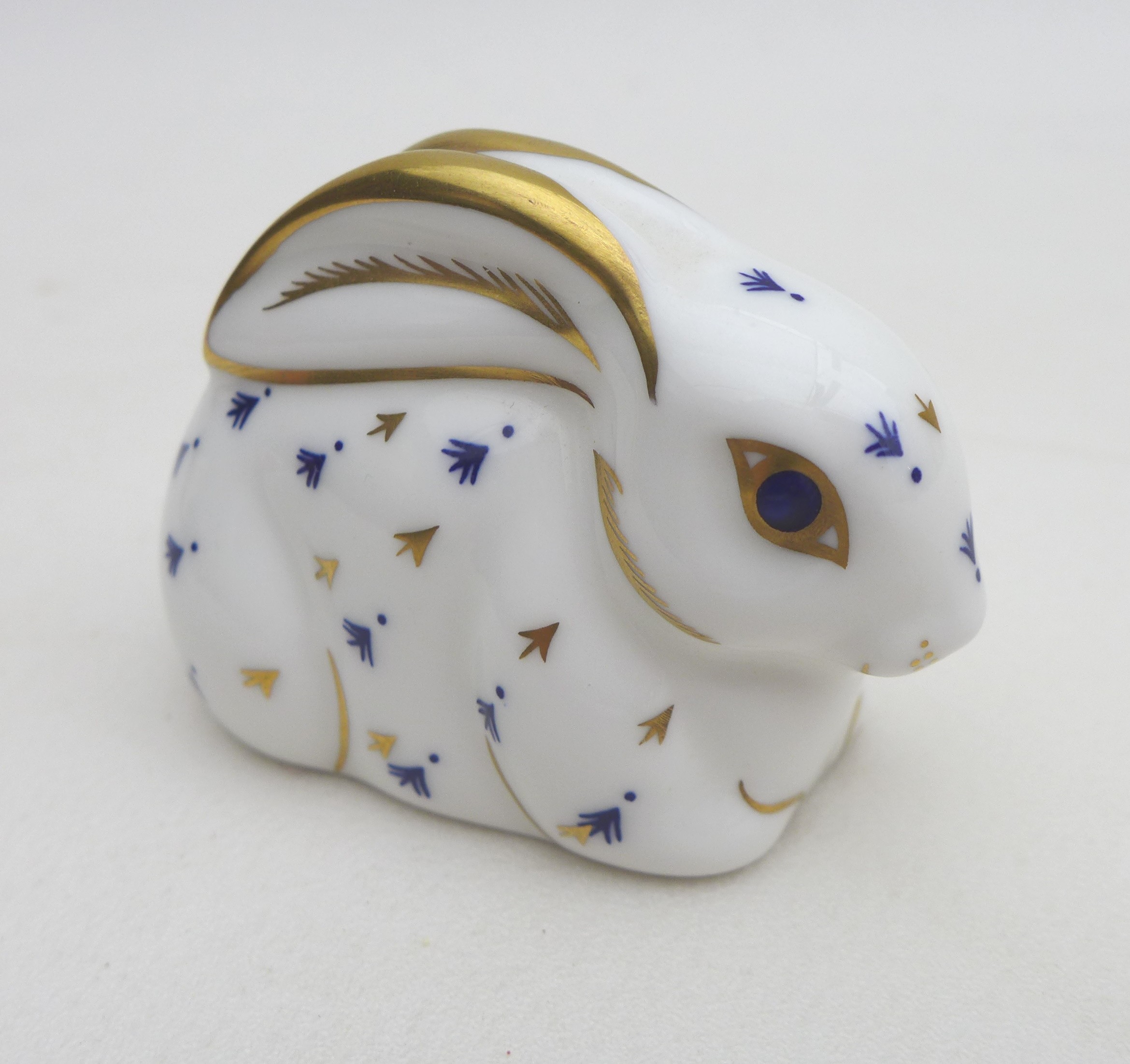 A group of four Royal Crown Derby paperweights, comprising a rabbit, with gold stopper, a frog, a - Image 5 of 9