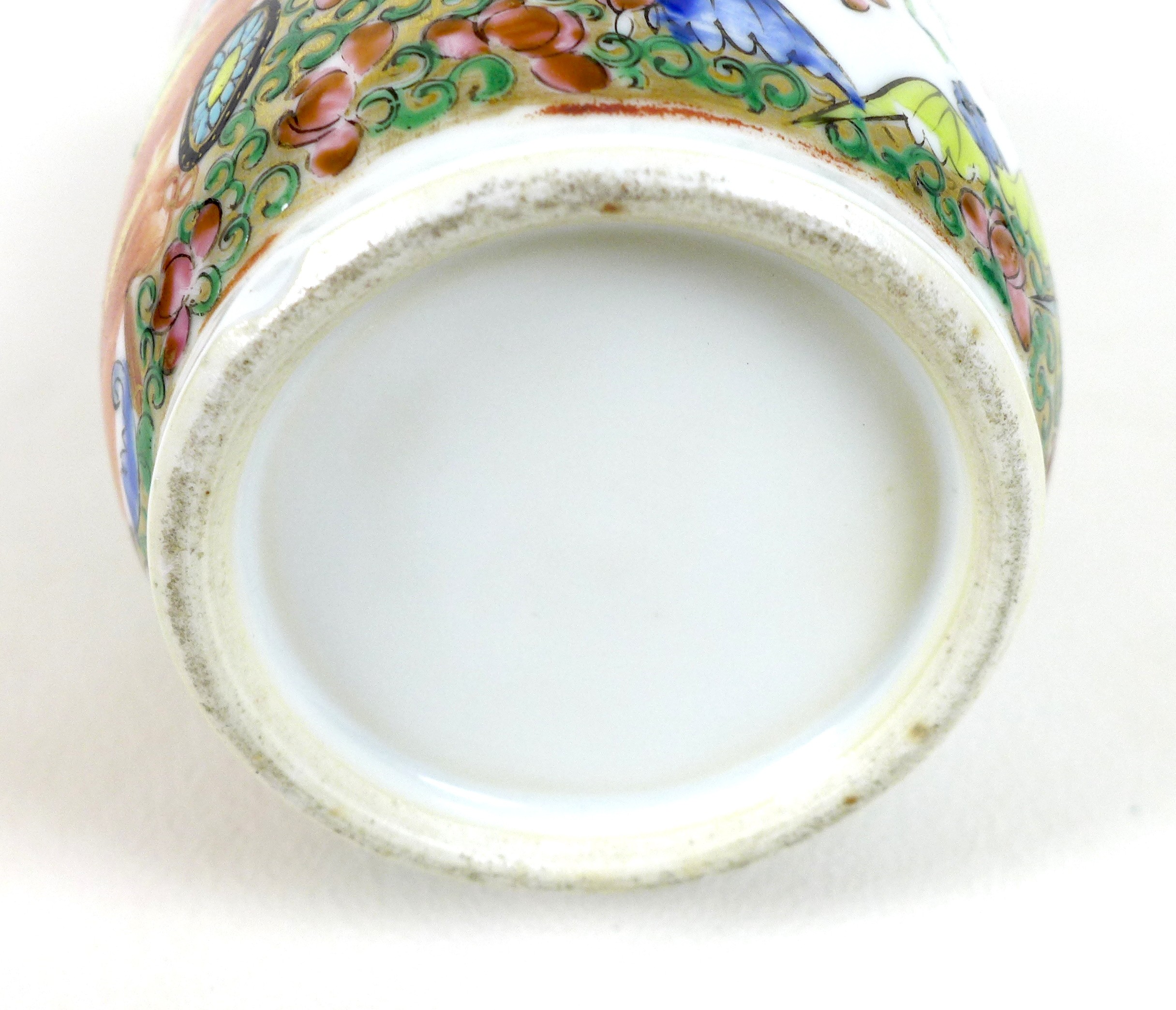 A Canton porcelain vase, Qing Dynasty, late 19th century, typically decorated with reserves of - Image 14 of 14