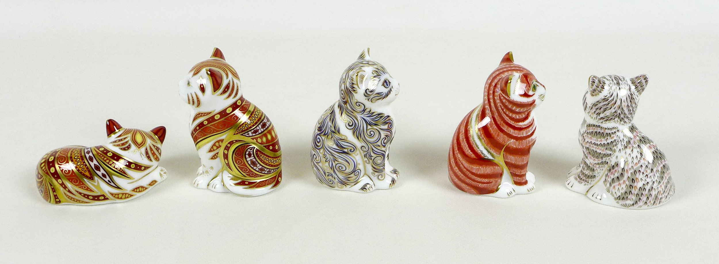 A group of five Royal Crown Derby paperweights, all modelled as cats, comprising 'Thomas', limited - Image 2 of 5