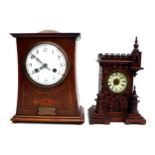 Two mantel clocks, largest 30cm high by 21cm wide. (2)