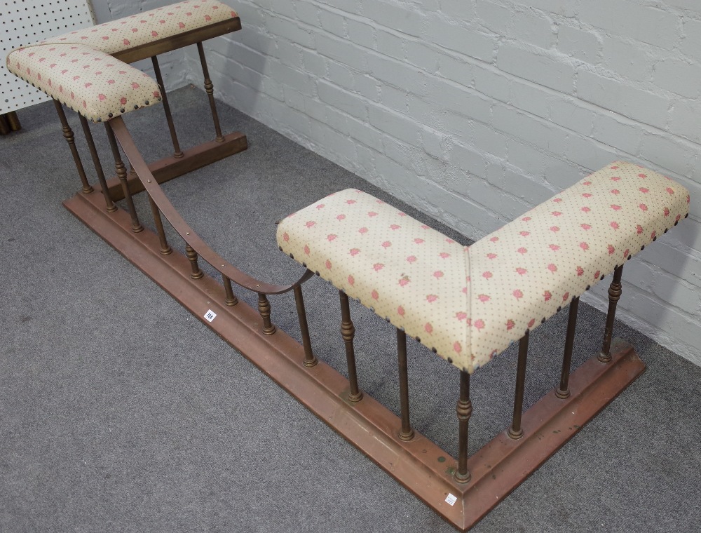 An early 20th century brass and cream upholstered club fender with sloped curb, - Image 2 of 11