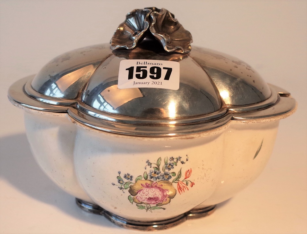 A French silver lidded Chantilly ceramic sauce tureen and cover, of quatrefoil shaped form,